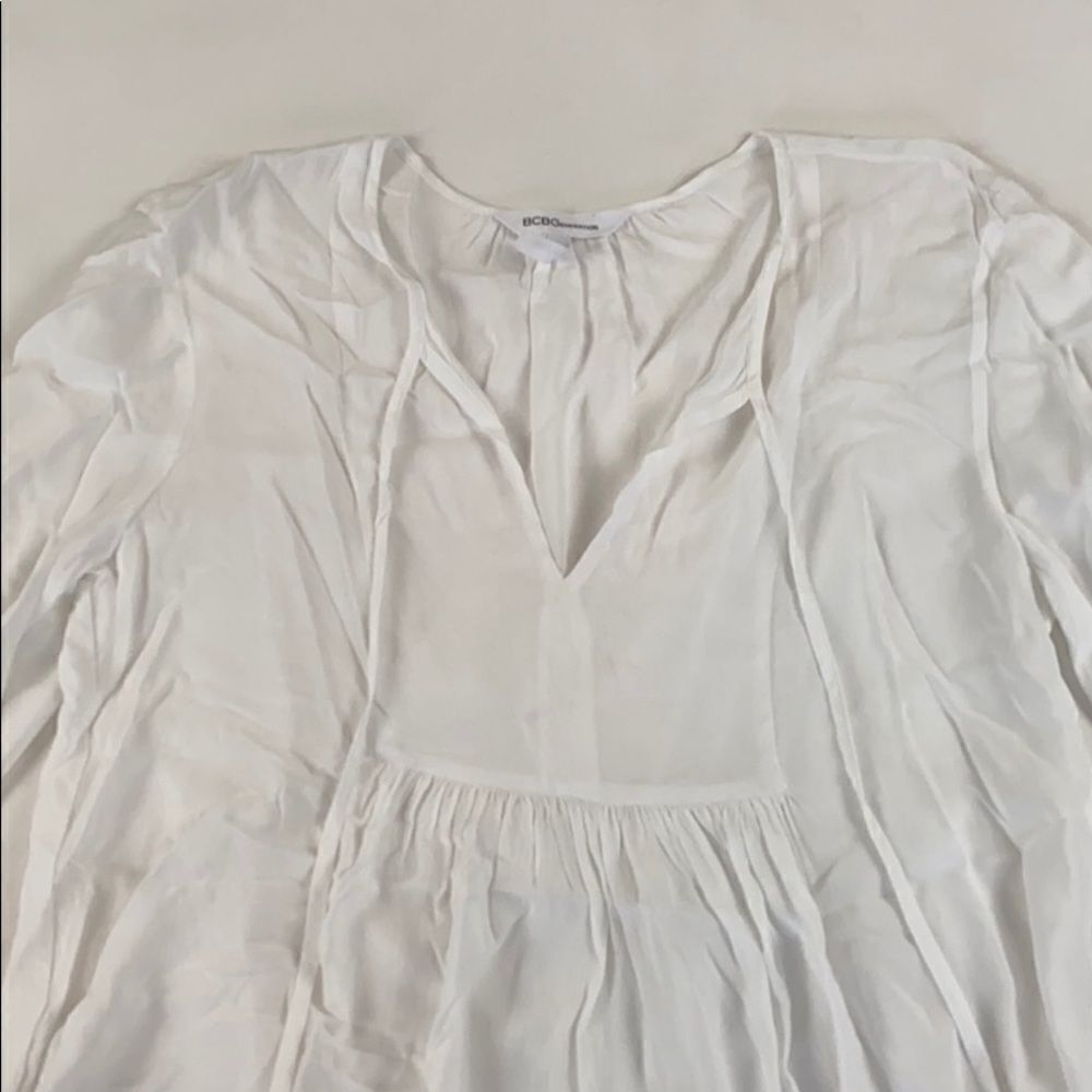 BCBG top  - Picture 3 of 6